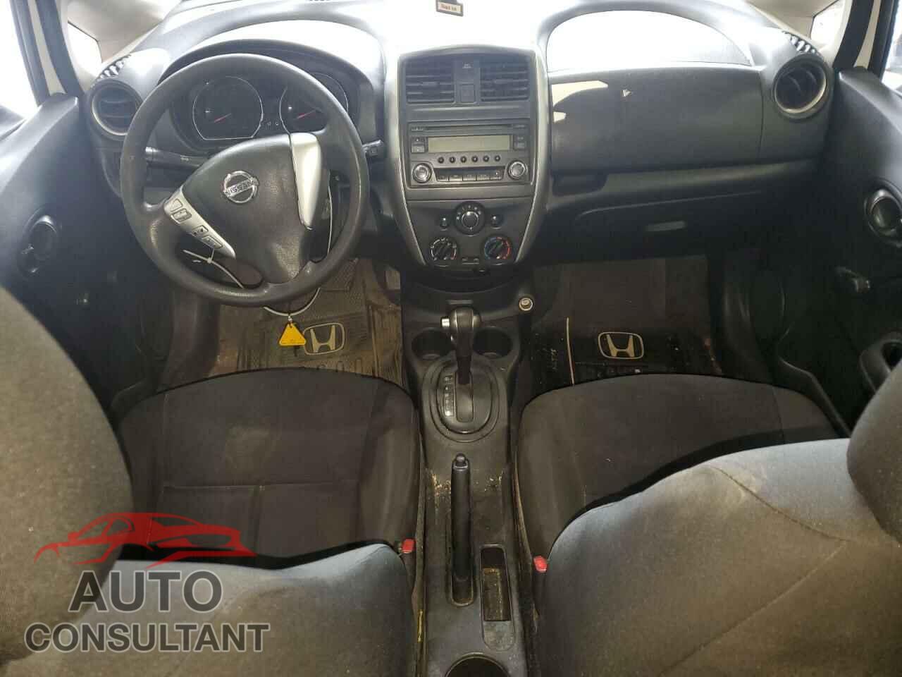 NISSAN VERSA 2017 - 3N1CE2CP3HL358200