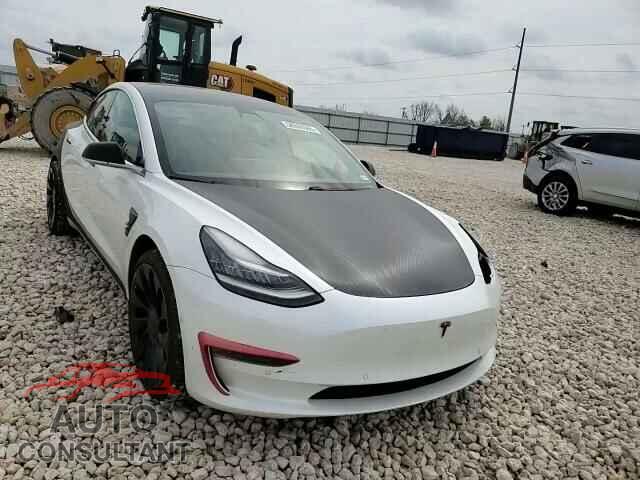 TESLA MODEL 3 2020 - 5YJ3E1EB2LF521015