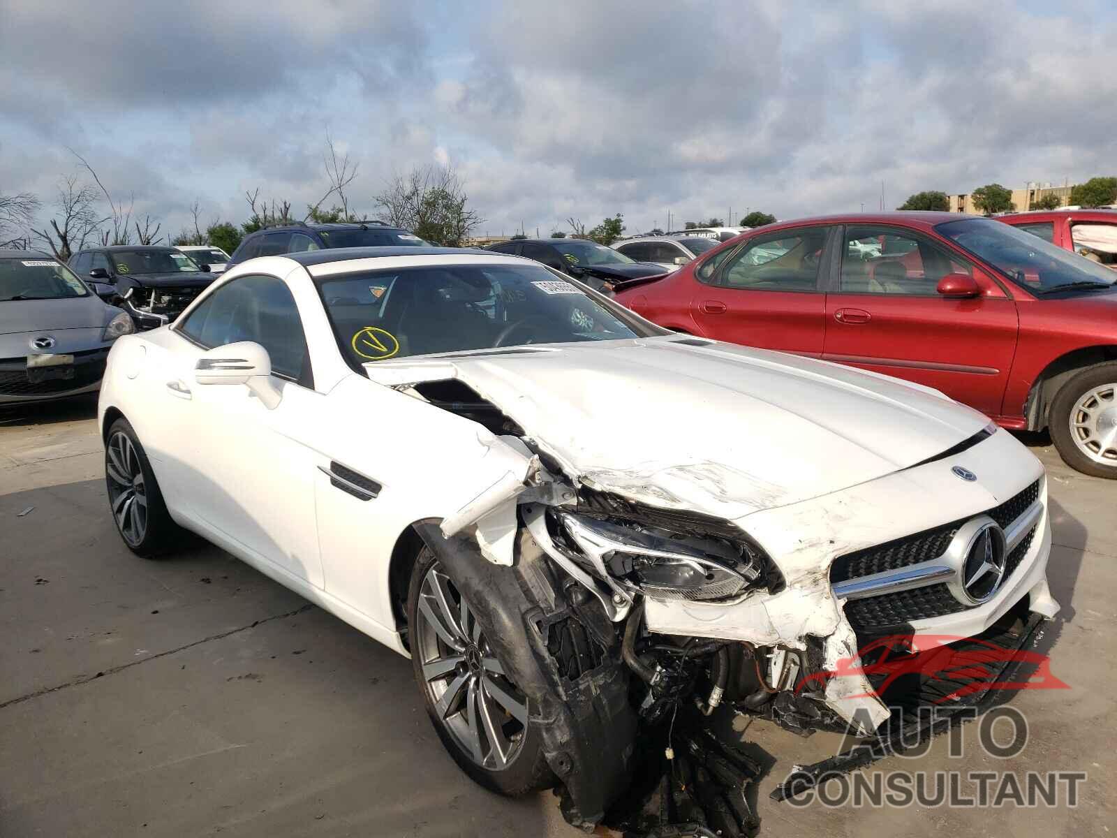 MERCEDES-BENZ SLC-CLASS 2018 - WDDPK3JA4JF150571