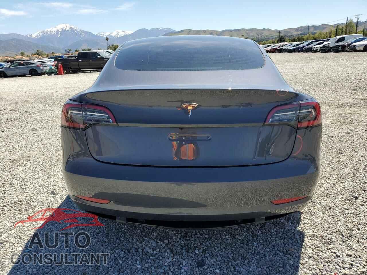 TESLA MODEL 3 2023 - 5YJ3E1EA4PF708012