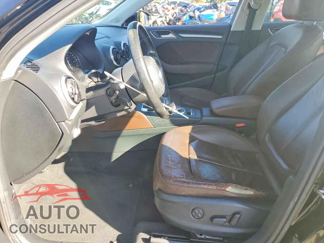 AUDI A3 2016 - WAUA7GFF4G1032732