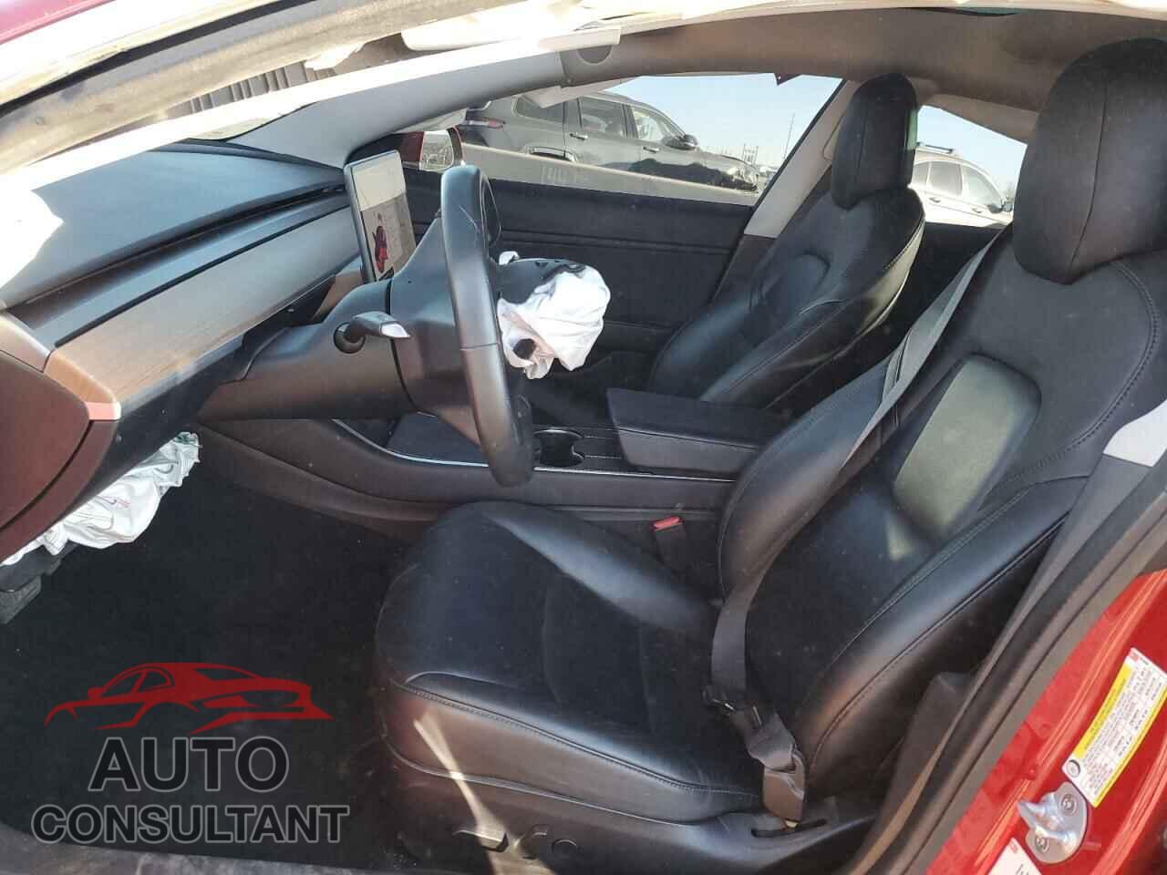 TESLA MODEL 3 2018 - 5YJ3E1EB7JF065686