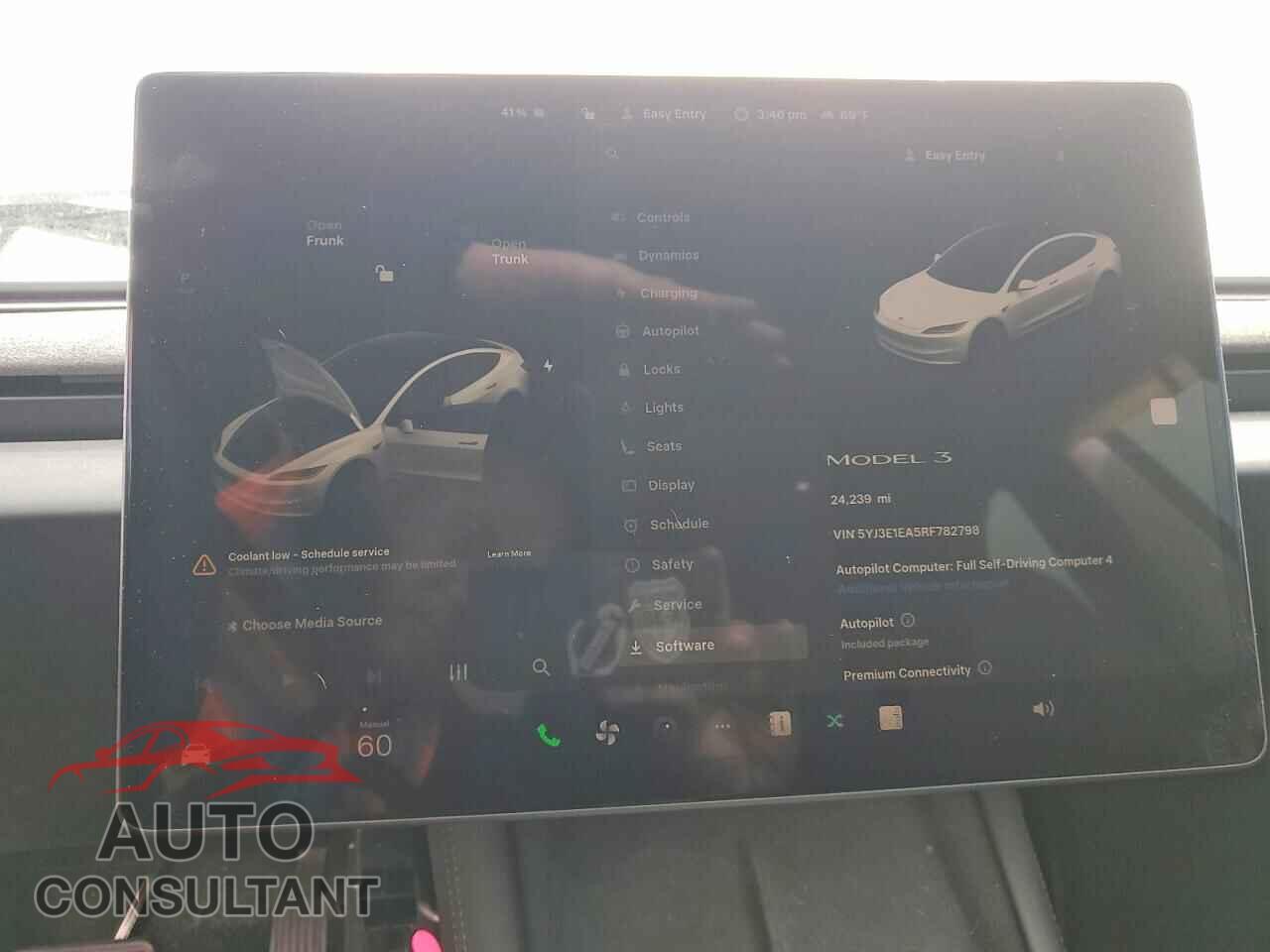 TESLA MODEL 3 2024 - 5YJ3E1EA5RF782798