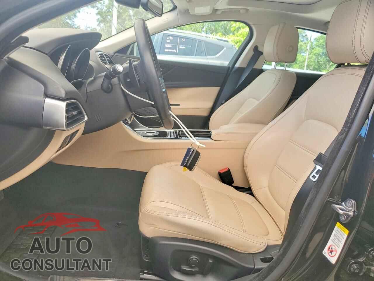 JAGUAR XE 2018 - SAJAE4EV9JCP18603
