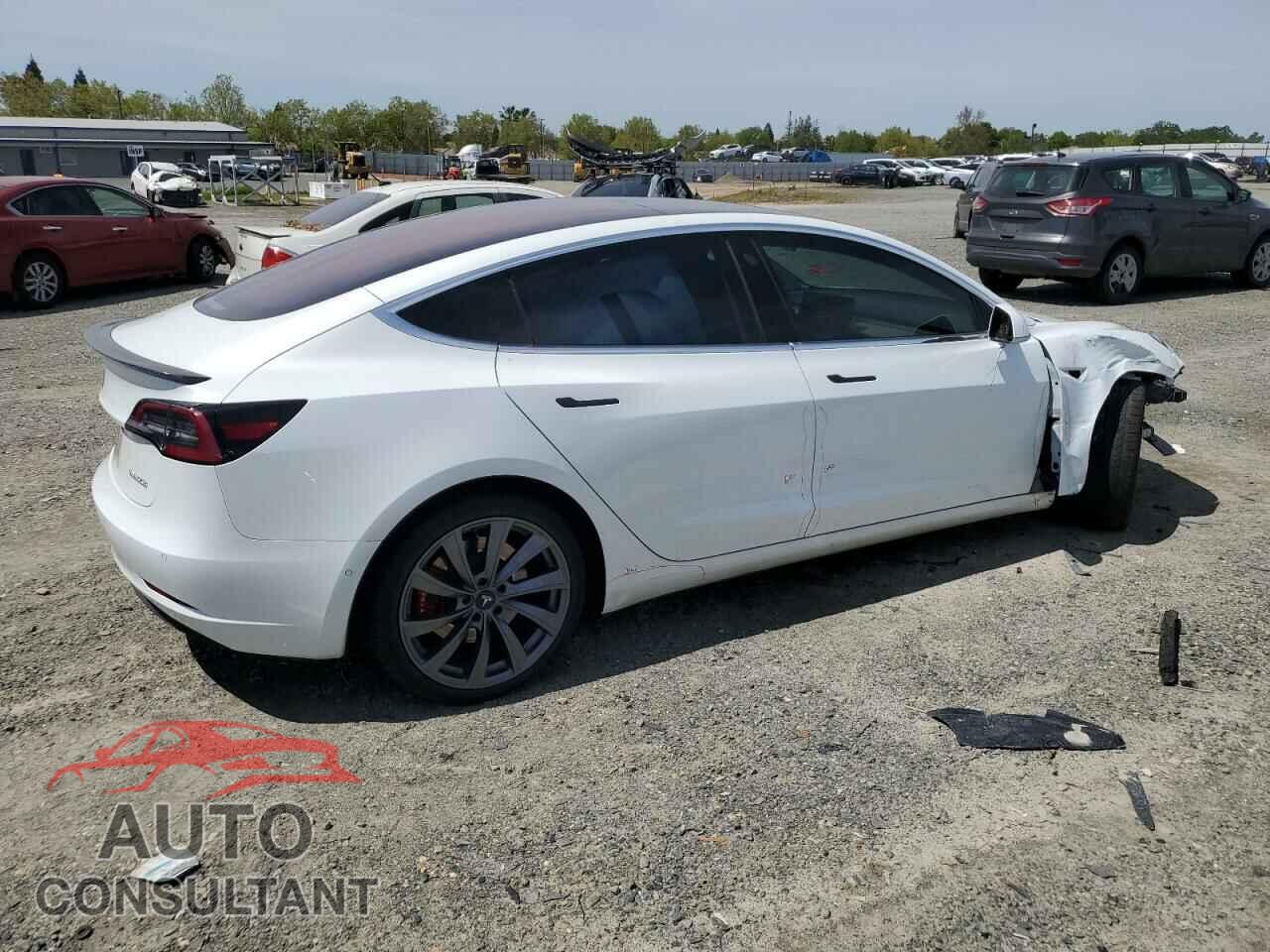 TESLA MODEL 3 2018 - 5YJ3E1EB5JF128736