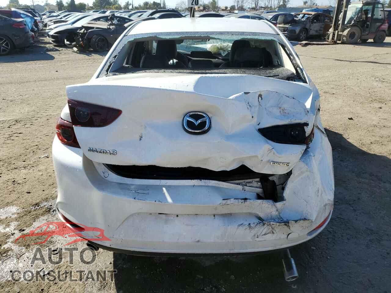 MAZDA 3 2021 - JM1BPACL6M1328376