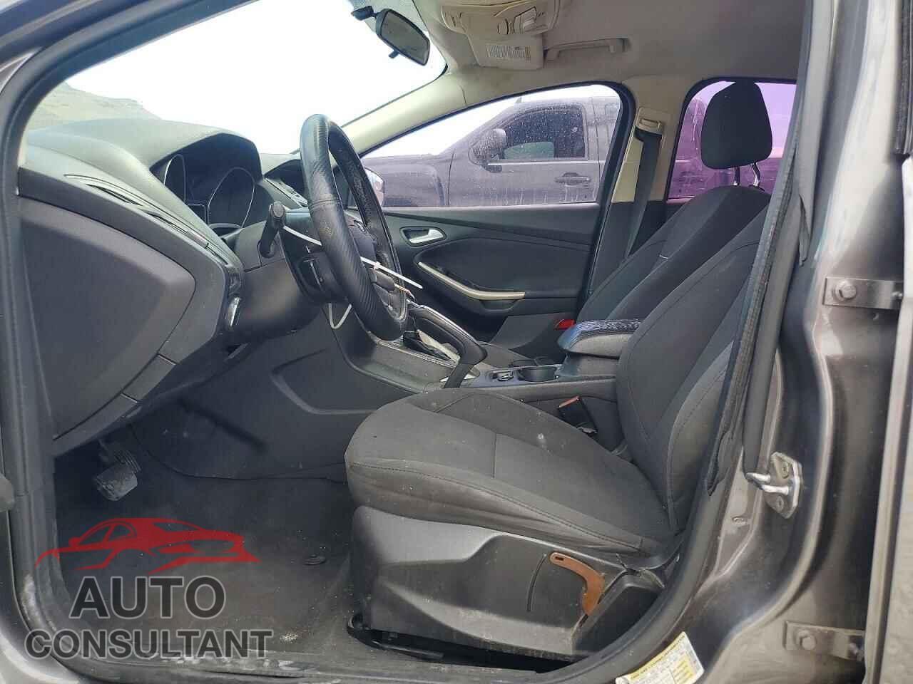 FORD FOCUS 2012 - 1FAHP3M24CL373708