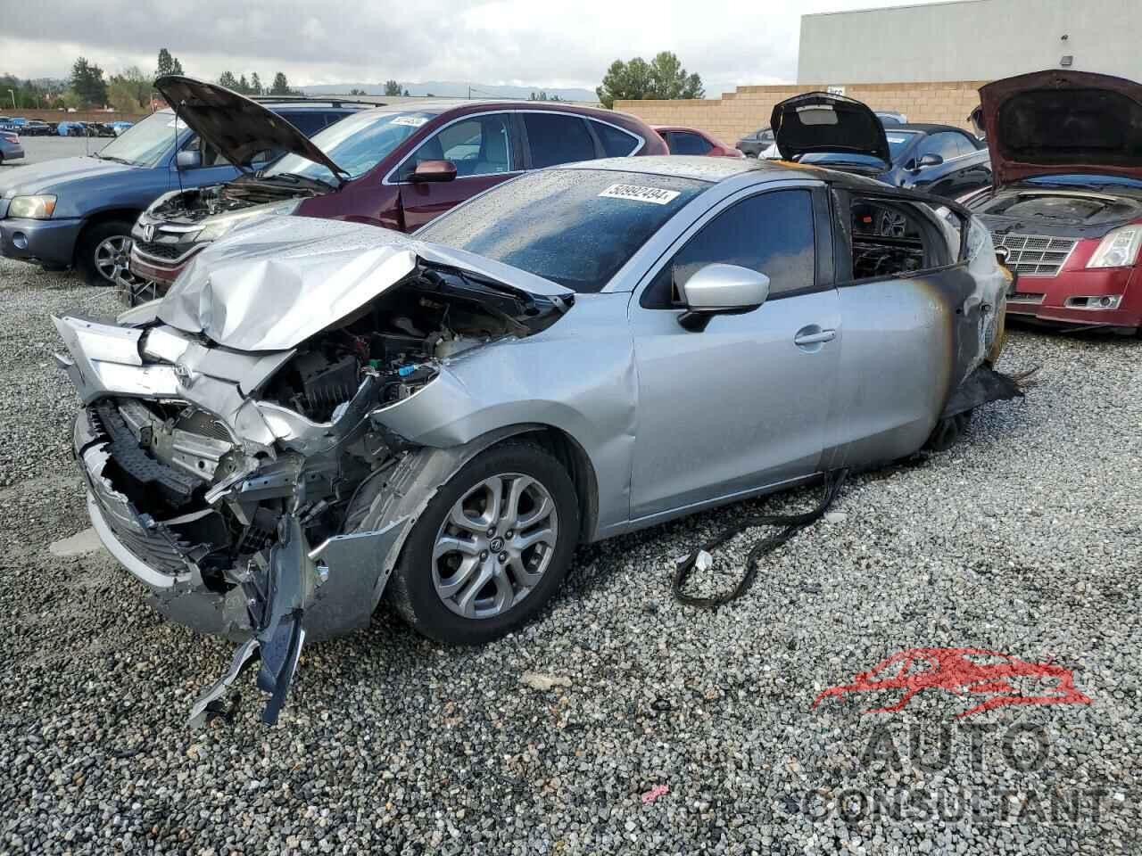 TOYOTA YARIS 2018 - 3MYDLBYV7JY320381