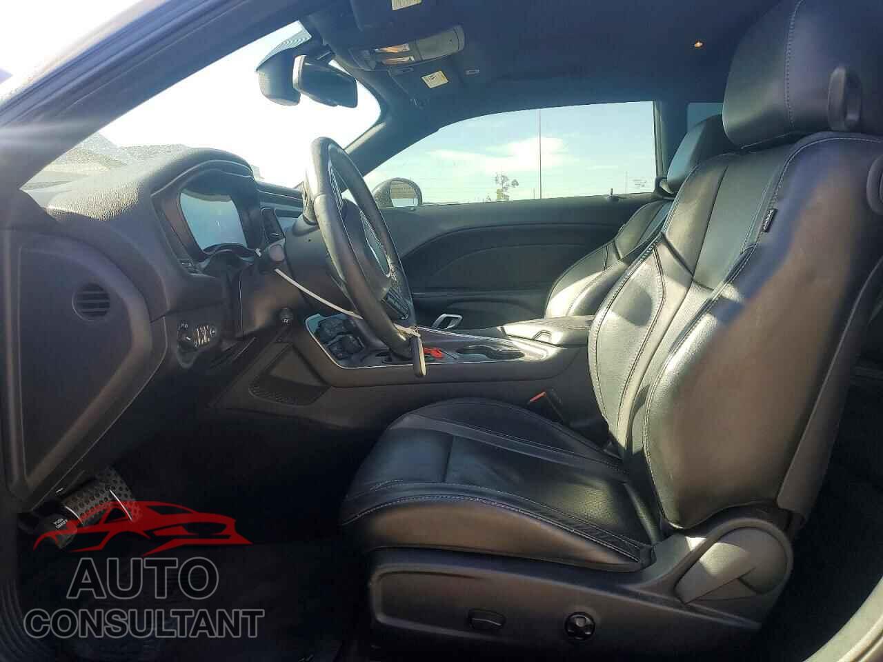 DODGE CHALLENGER 2018 - 2C3CDZAG4JH110844