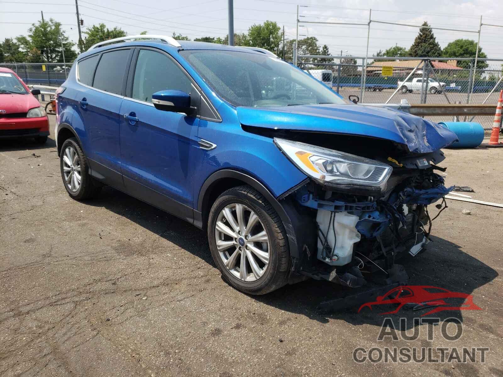 FORD ESCAPE 2017 - 1FMCU0JD3HUF04531