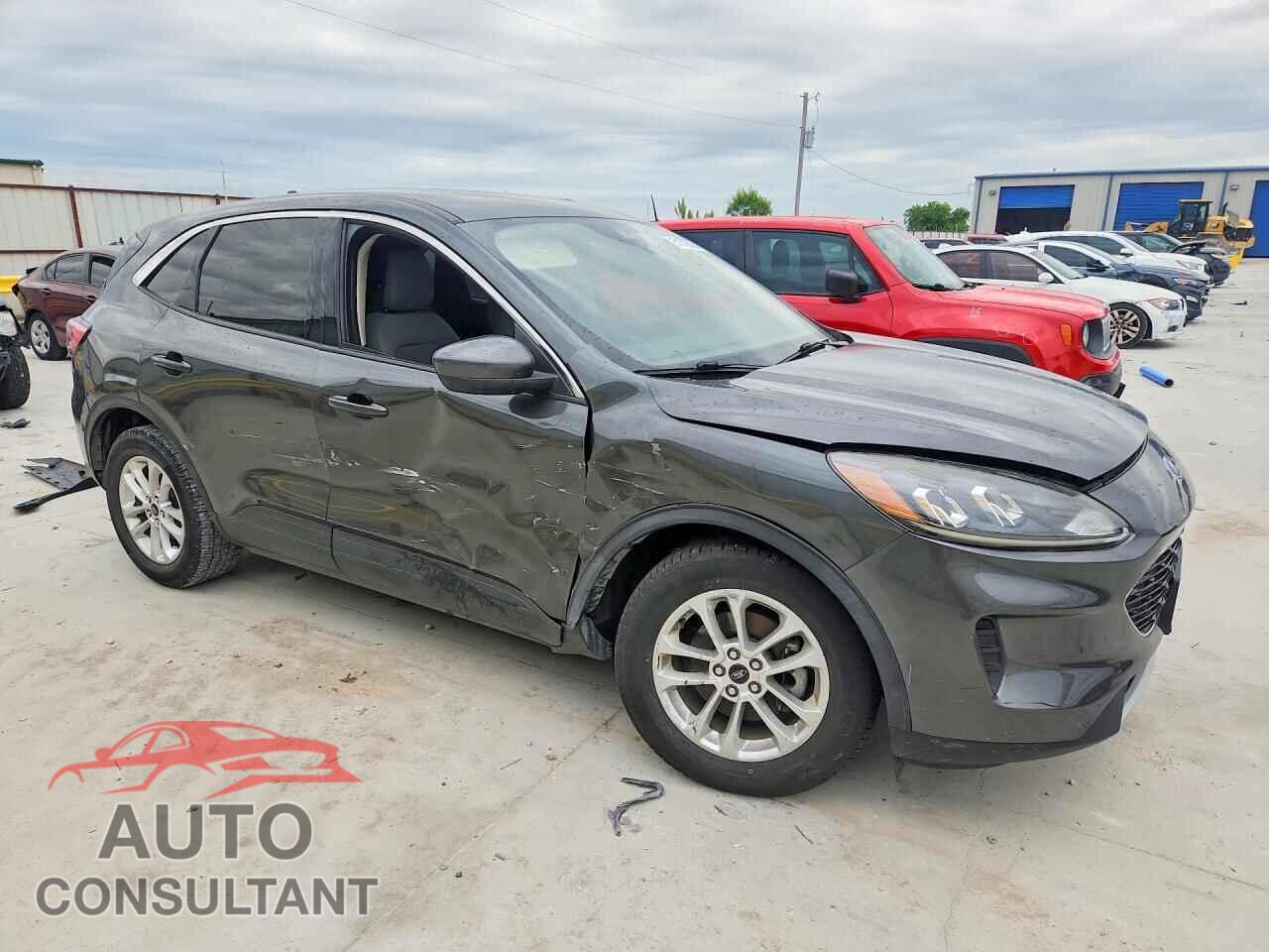 FORD ESCAPE 2020 - 1FMCU0G68LUA32473