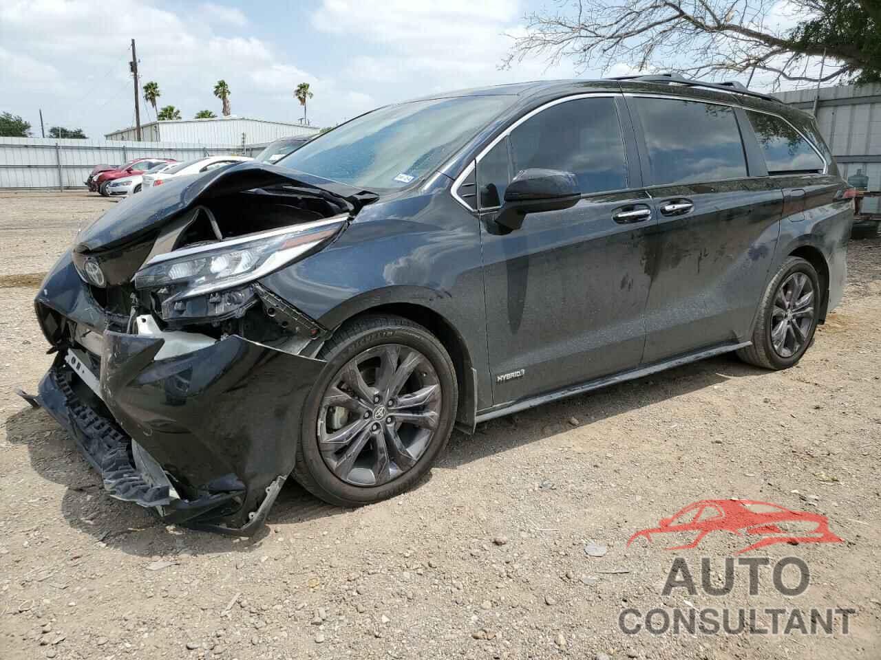 TOYOTA SIENNA 2021 - 5TDXRKEC7MS045751