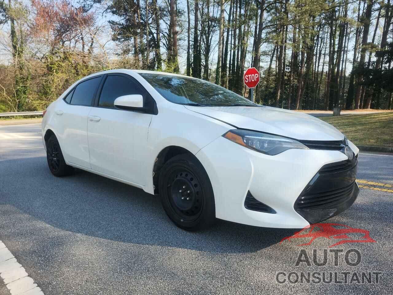 TOYOTA COROLLA 2018 - 5YFBURHE3JP768306