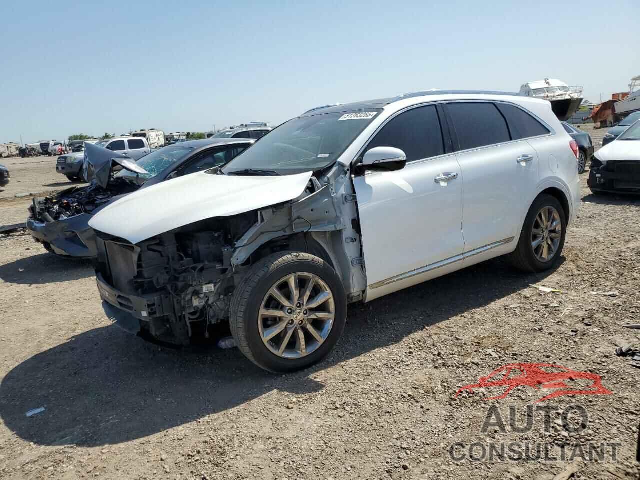KIA SORENTO 2016 - 5XYPK4A57GG007140
