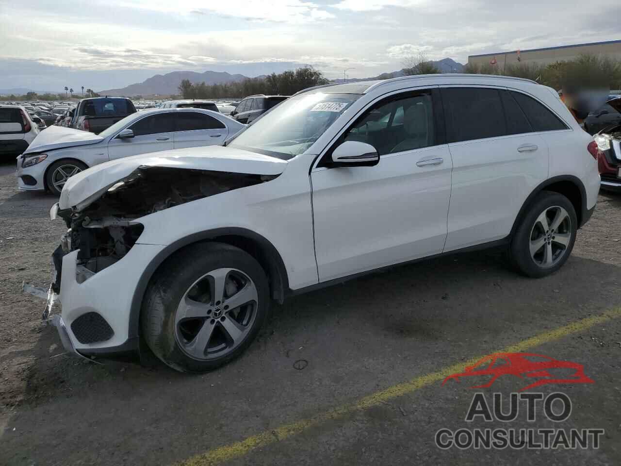 MERCEDES-BENZ GLC-CLASS 2019 - WDC0G4JB1KF588004