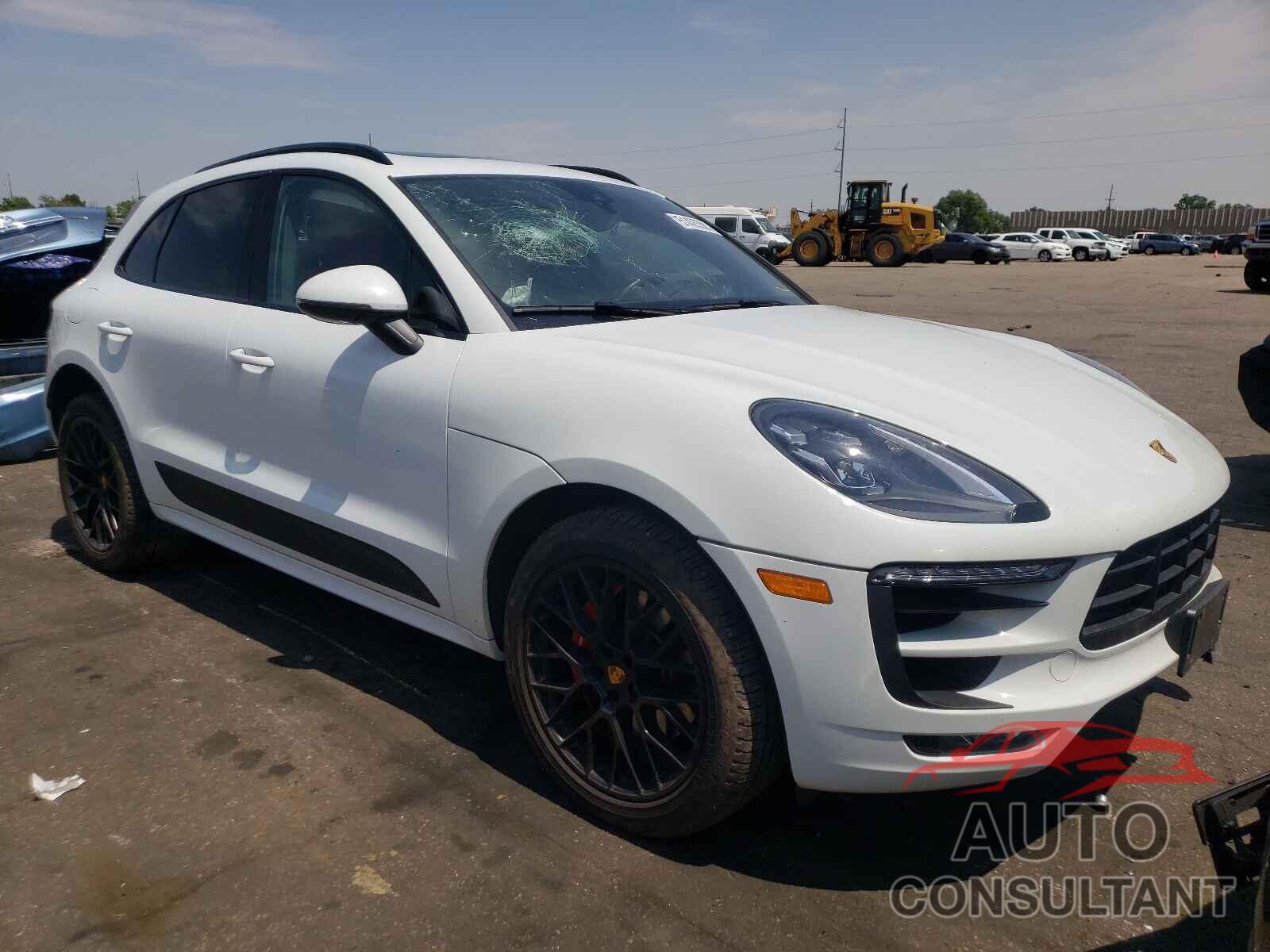 PORSCHE MACAN 2018 - WP1AG2A56JLB63773