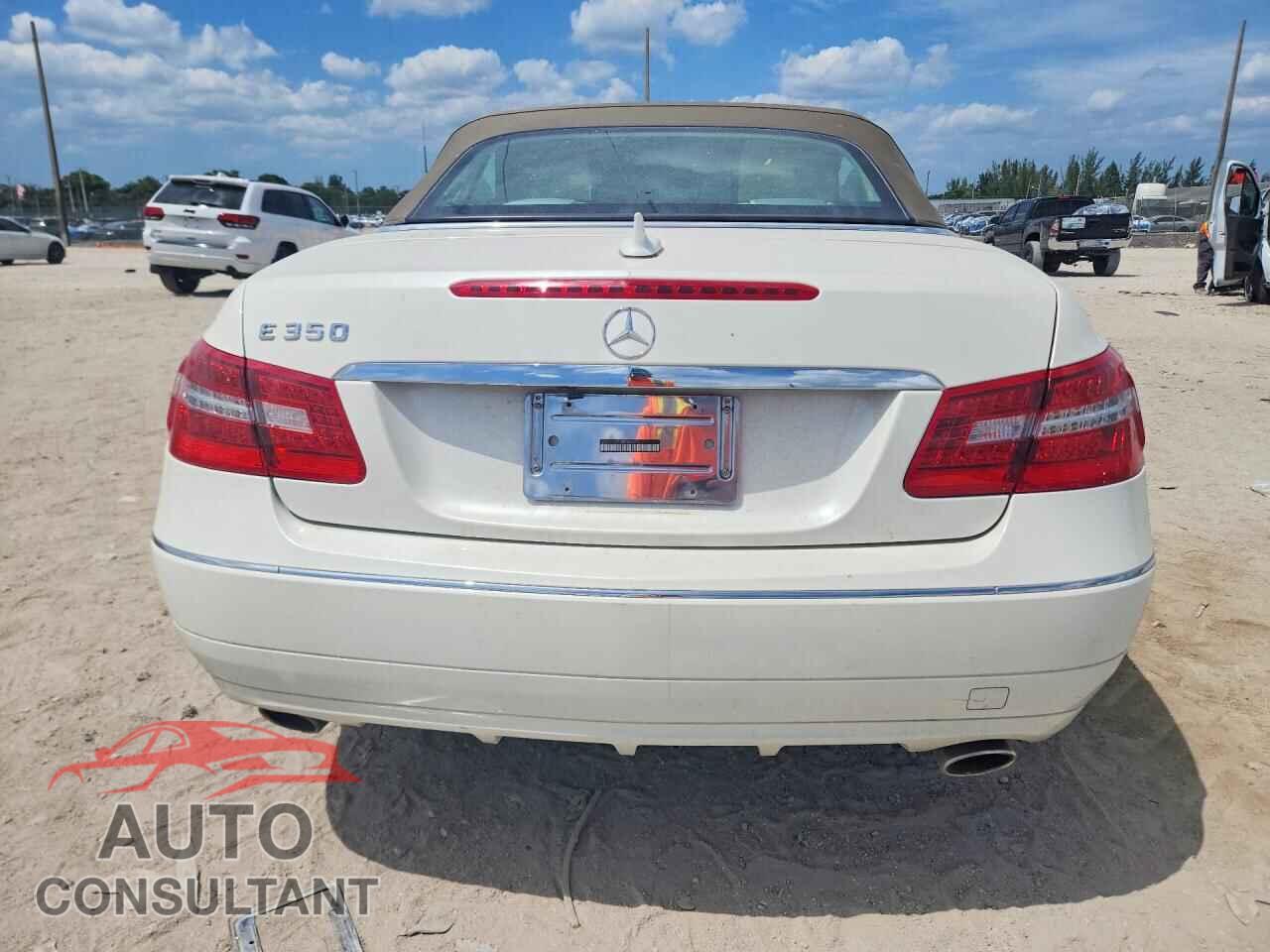 MERCEDES-BENZ E-CLASS 2011 - WDDKK5GF0BF086376