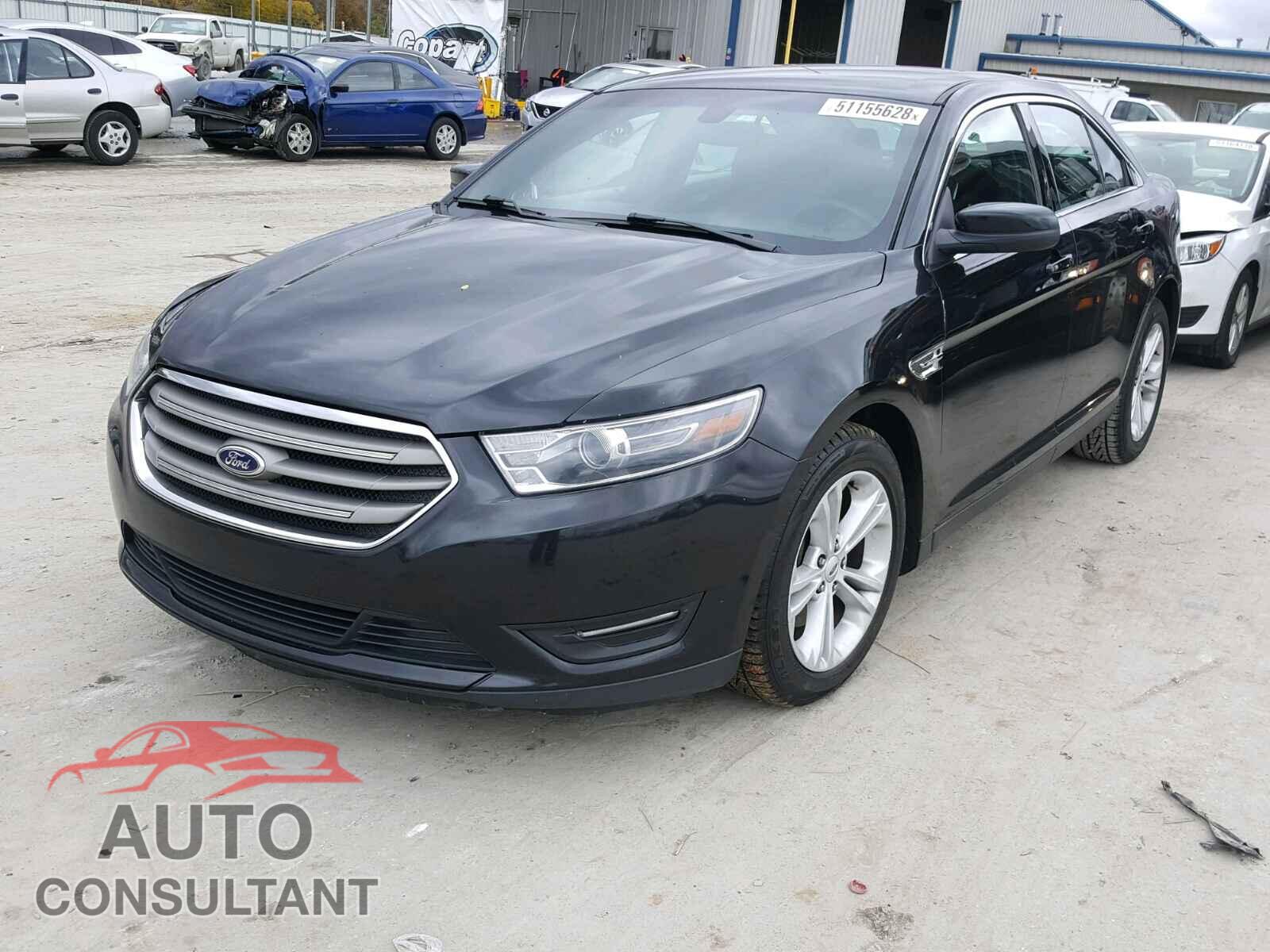 FORD TAURUS 2015 - 1FAHP2E99FG151989