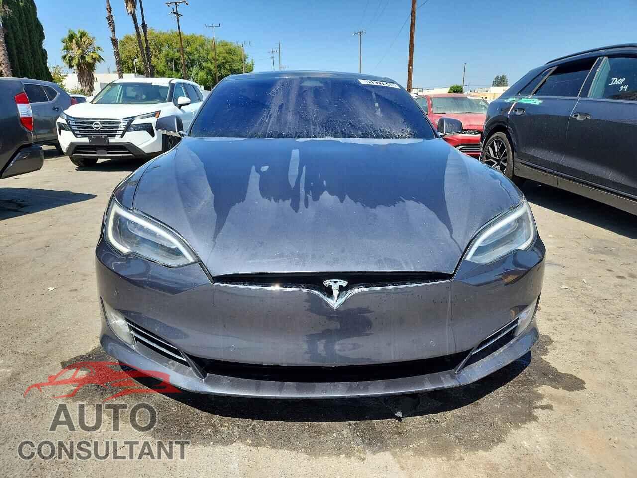 TESLA MODEL S 2017 - 5YJSA1E27HF187787