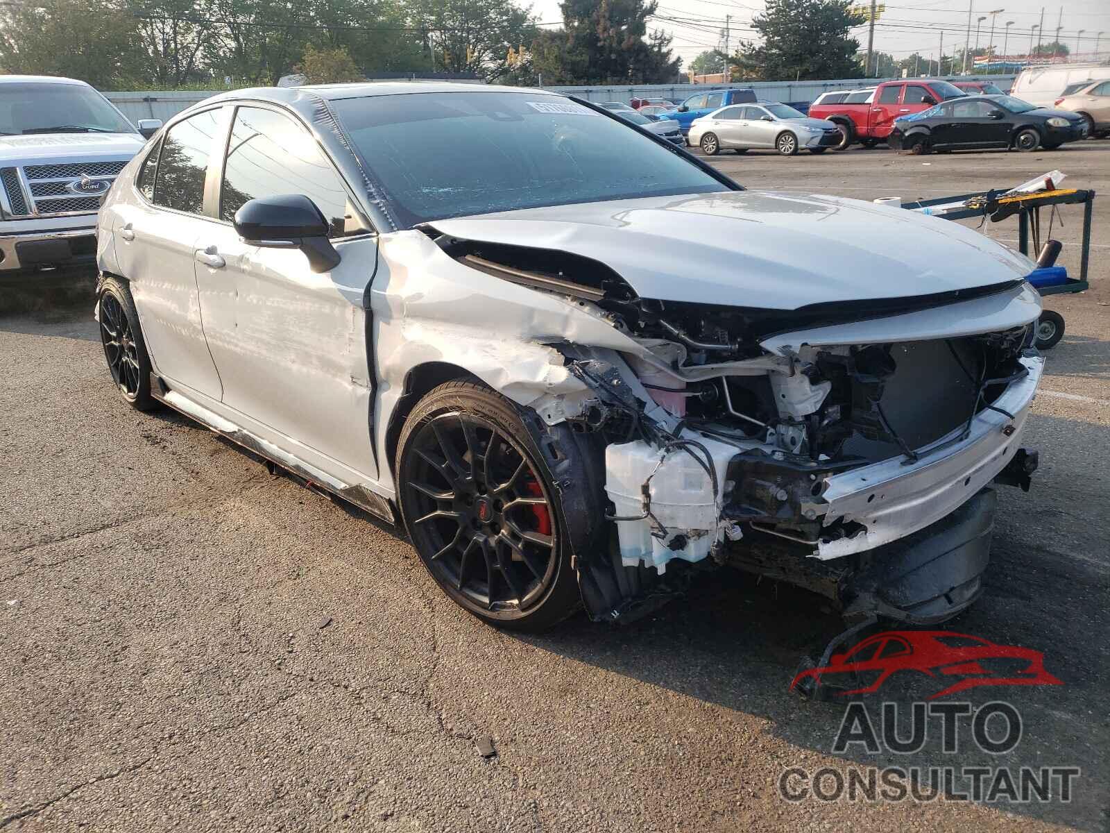 TOYOTA CAMRY 2021 - 4T1KZ1AK0MU053585