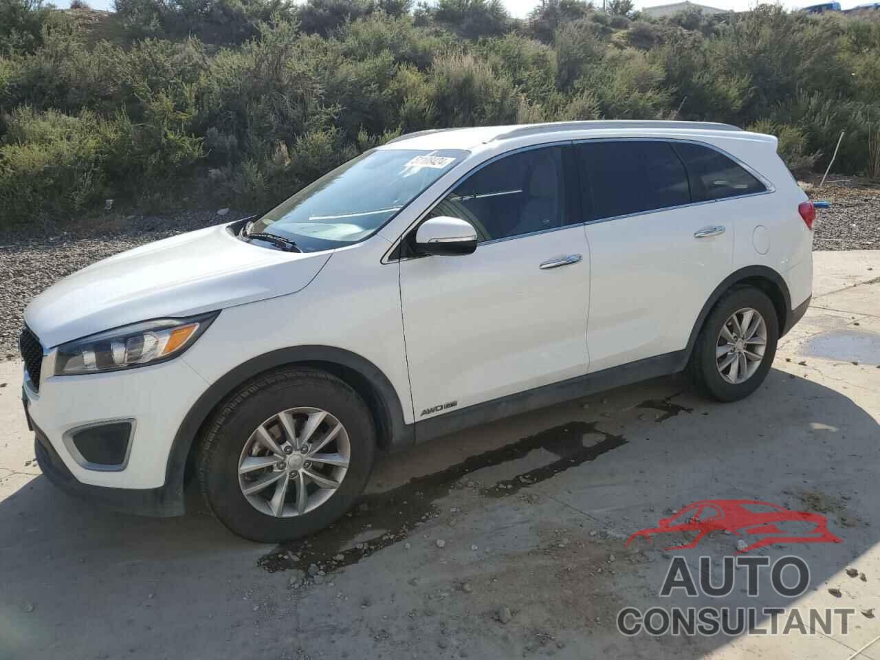 KIA SORENTO 2017 - 5XYPGDA57HG326962