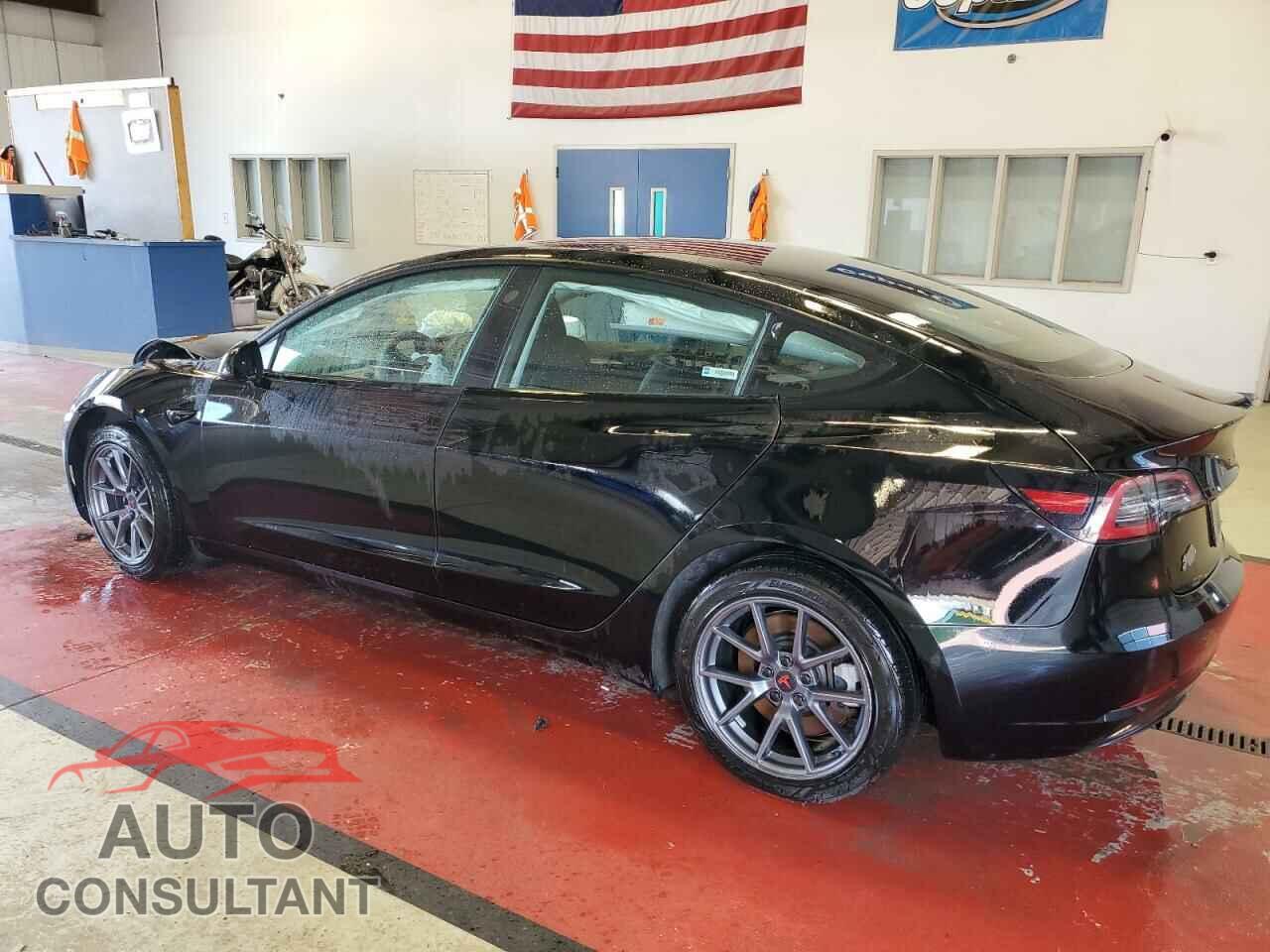 TESLA MODEL 3 2022 - 5YJ3E1EB5NF242645