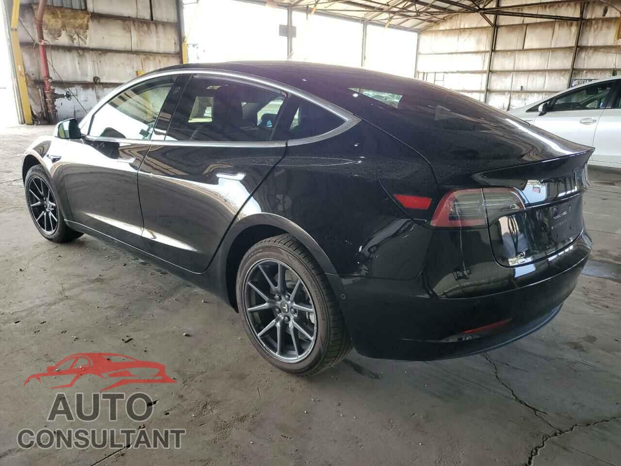 TESLA MODEL 3 2018 - 5YJ3E1EA6JF011383