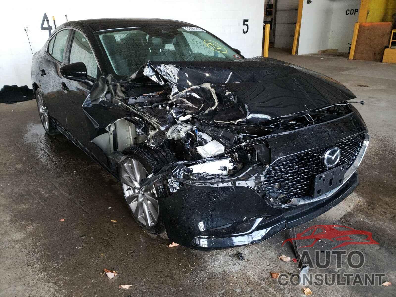 MAZDA 3 2019 - 3MZBPAAL3KM108421