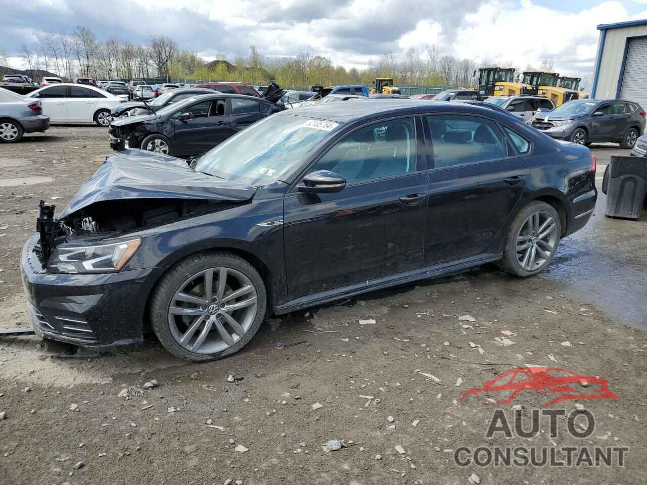 VOLKSWAGEN PASSAT 2018 - 1VWAA7A34JC039447