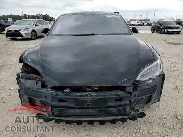 TESLA MODEL S 2017 - 5YJSA1E23HF232157