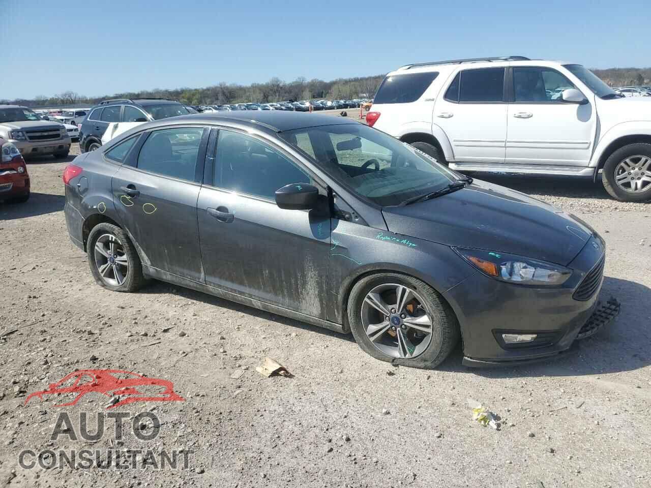 FORD FOCUS 2018 - 1FADP3FE4JL322566