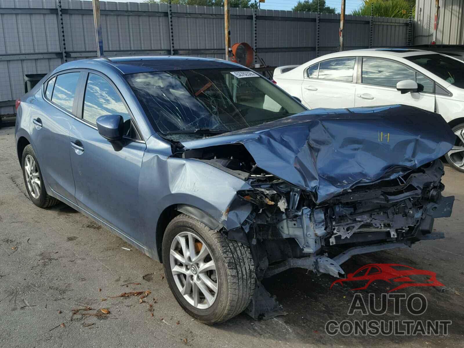 MAZDA 3 2016 - JM1BM1U73G1323618