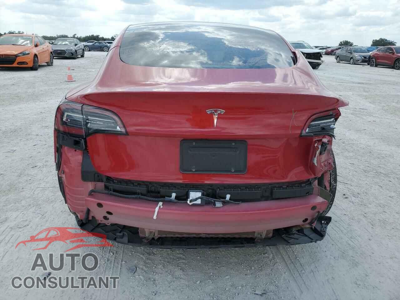 TESLA MODEL 3 2022 - 5YJ3E1EA4NF356353