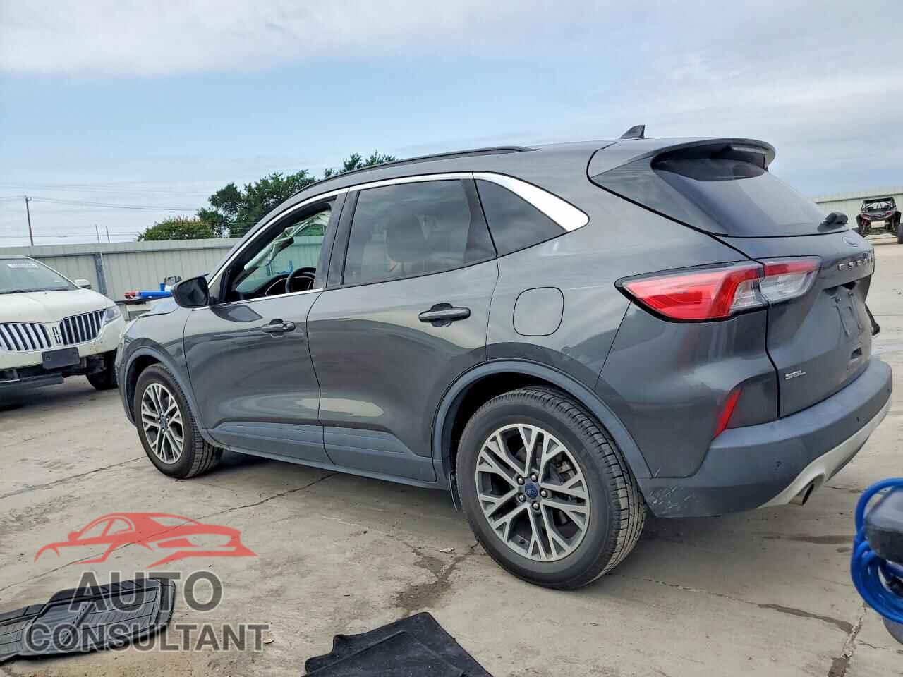 FORD ESCAPE 2020 - 1FMCU0H68LUA54035