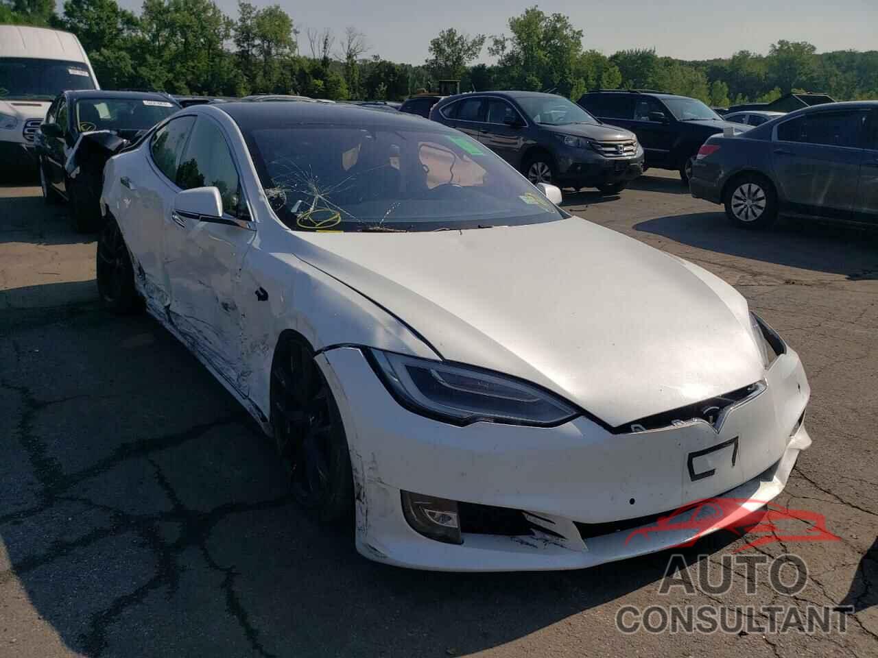 TESLA MODEL S 2019 - 5YJSA1E4XKF344172