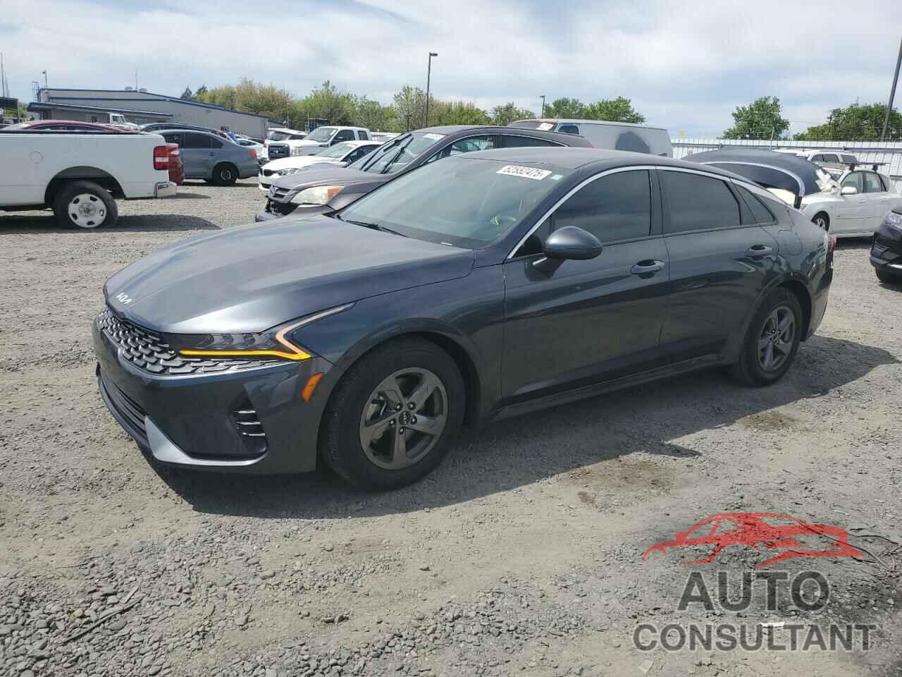 KIA K5 2022 - 5XXG14J28NG158885