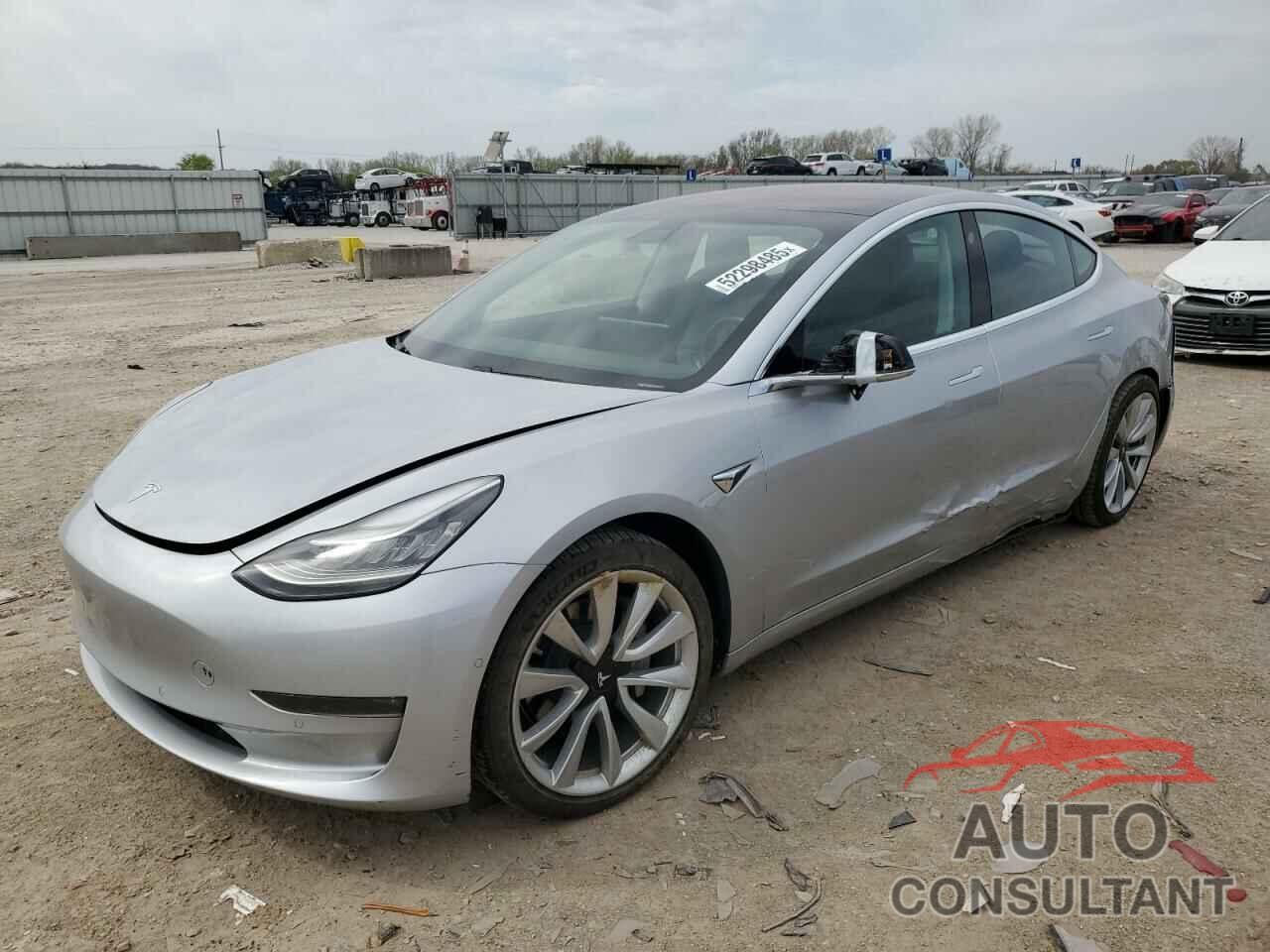 TESLA MODEL 3 2018 - 5YJ3E1EB5JF087606
