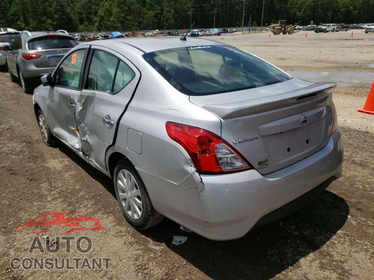NISSAN VERSA 2019 - 3N1CN7AP3KL840852