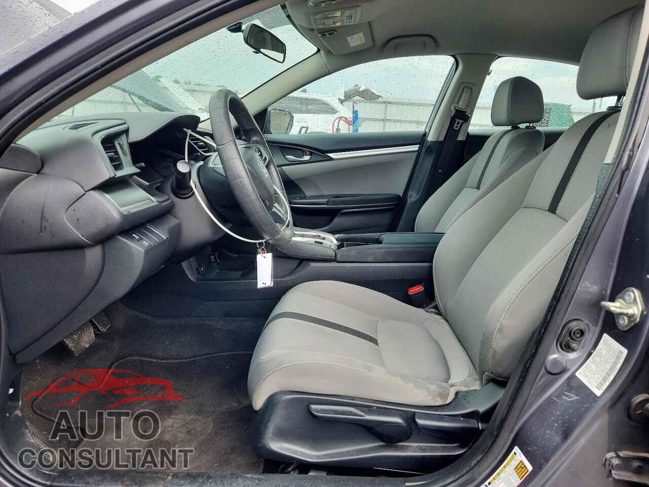 HONDA CIVIC 2017 - 2HGFC2F58HH531634