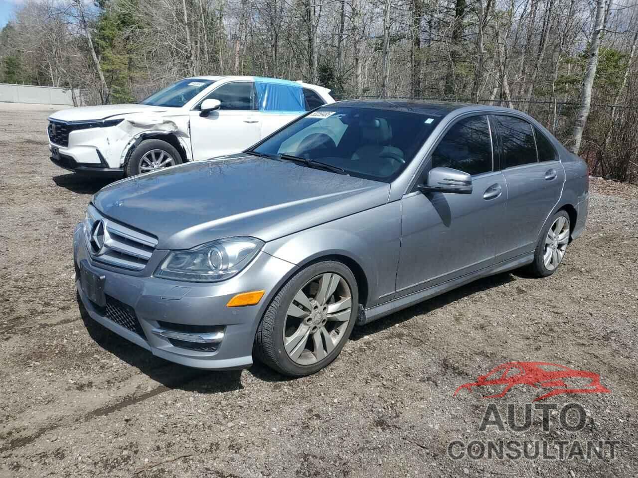MERCEDES-BENZ C-CLASS 2012 - WDDGF8BB8CA615829
