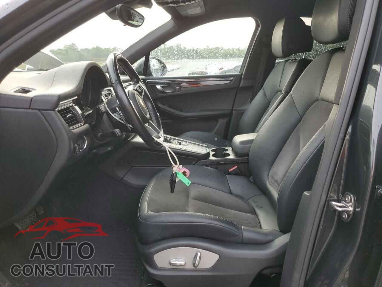 PORSCHE MACAN 2017 - WP1AA2A56HLB08283