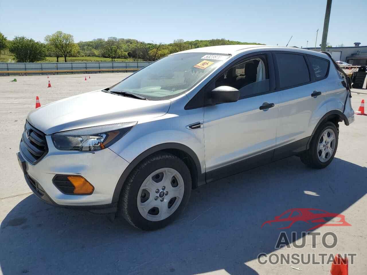 FORD ESCAPE 2018 - 1FMCU0F77JUC01910