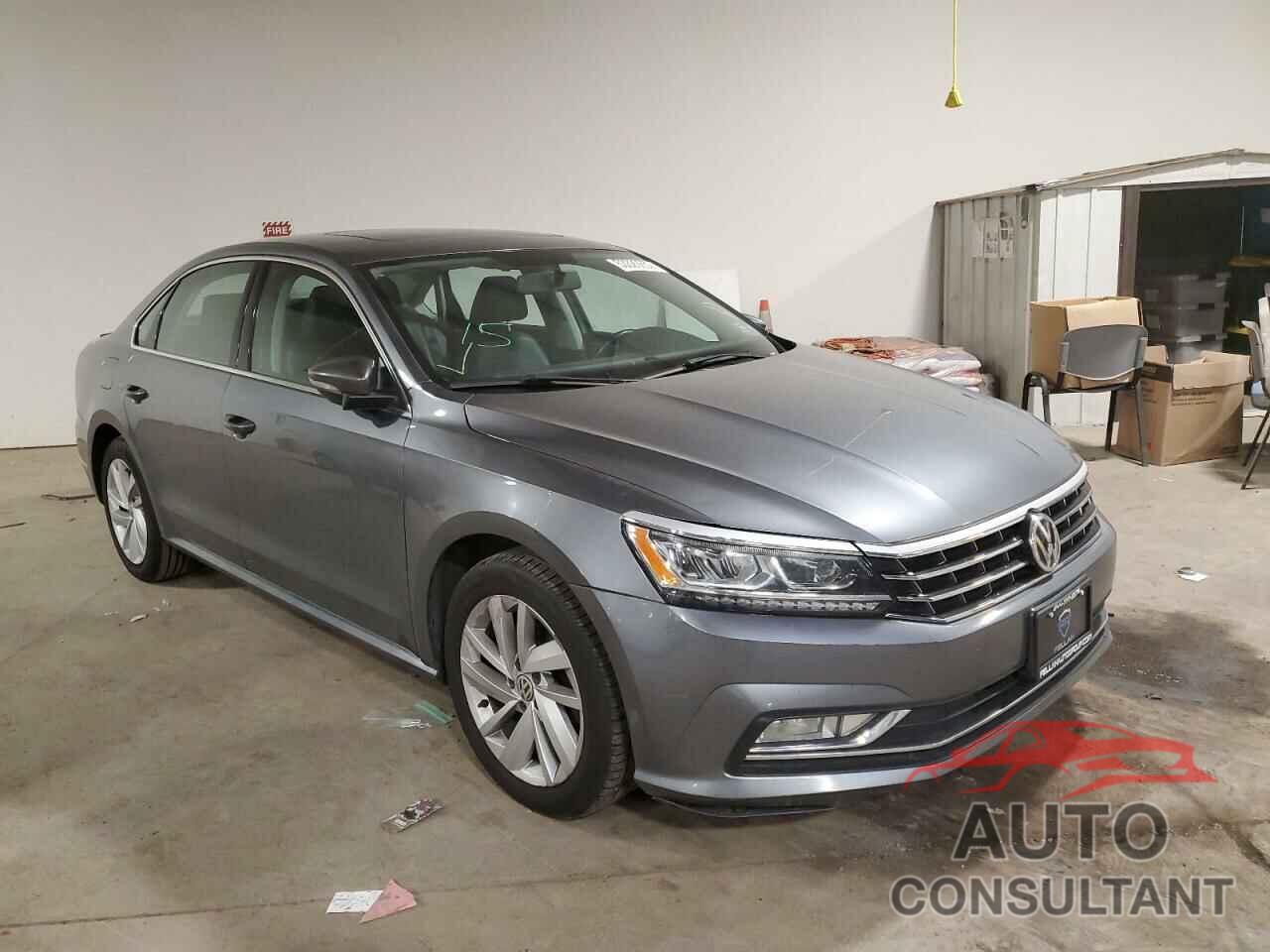 VOLKSWAGEN PASSAT 2018 - 1VWBA7A39JC002818