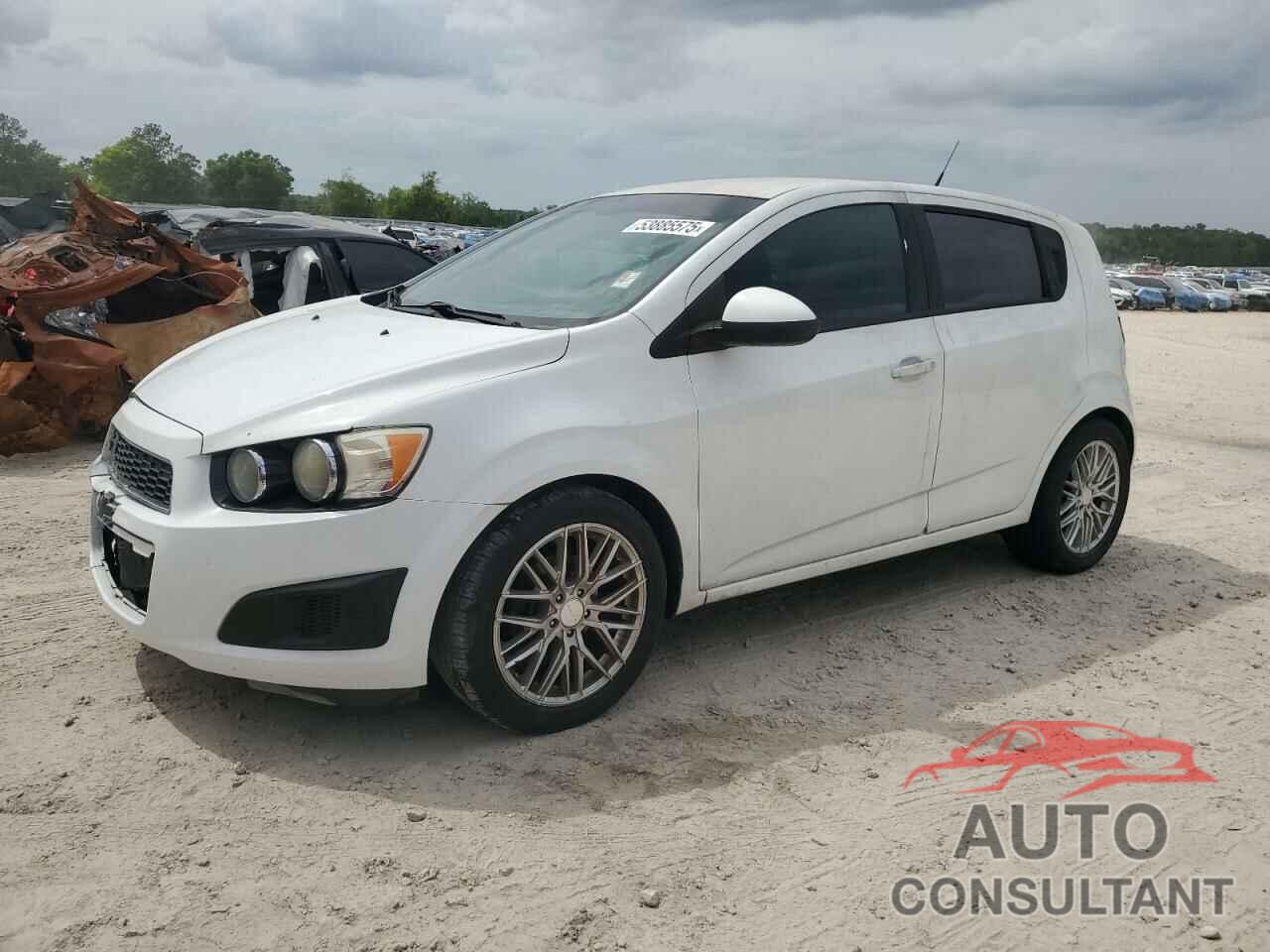CHEVROLET SONIC 2013 - 1G1JA6SH9D4161803