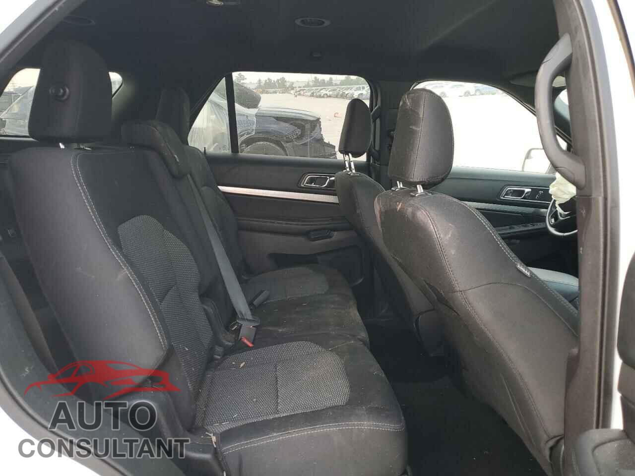 FORD EXPLORER 2019 - 1FM5K8D80KGA48540