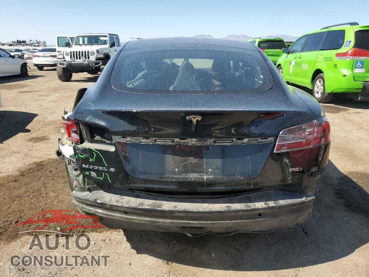 TESLA MODEL S 2018 - 5YJSA1E26JF261707