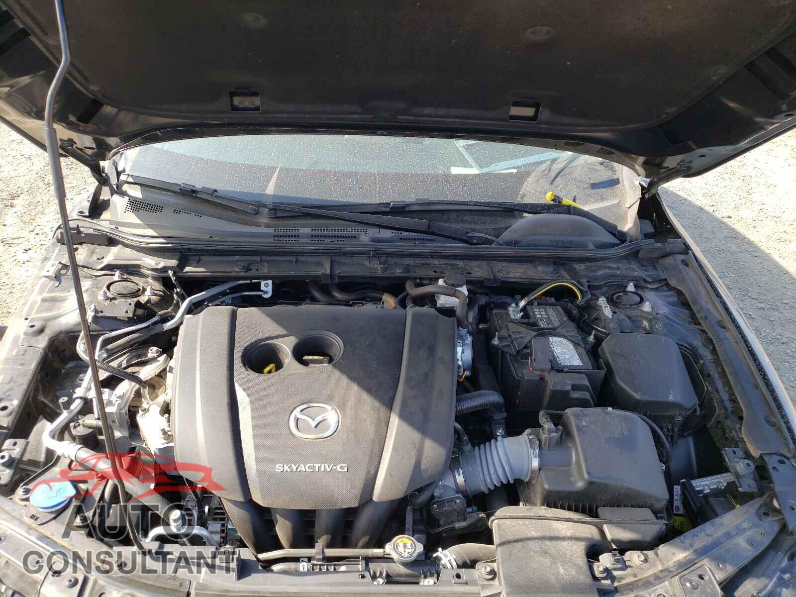 MAZDA 3 2019 - 3MZBPACM2KM100123
