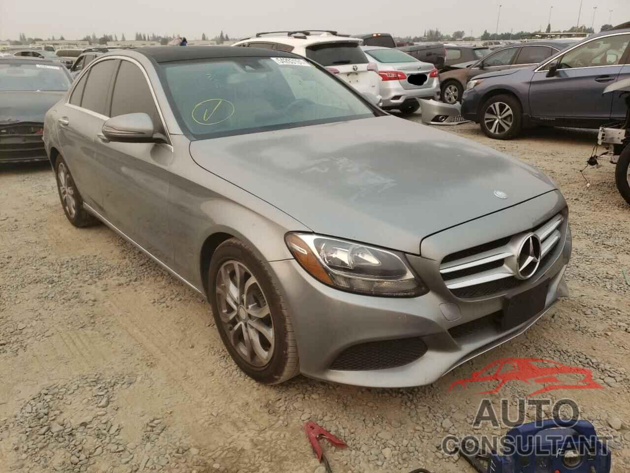MERCEDES-BENZ C-CLASS 2016 - 55SWF4JB1GU160334