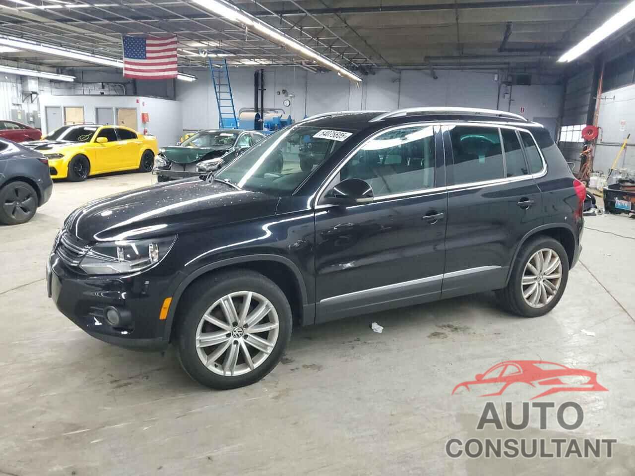 VOLKSWAGEN TIGUAN 2012 - WVGBV7AXXCW573113