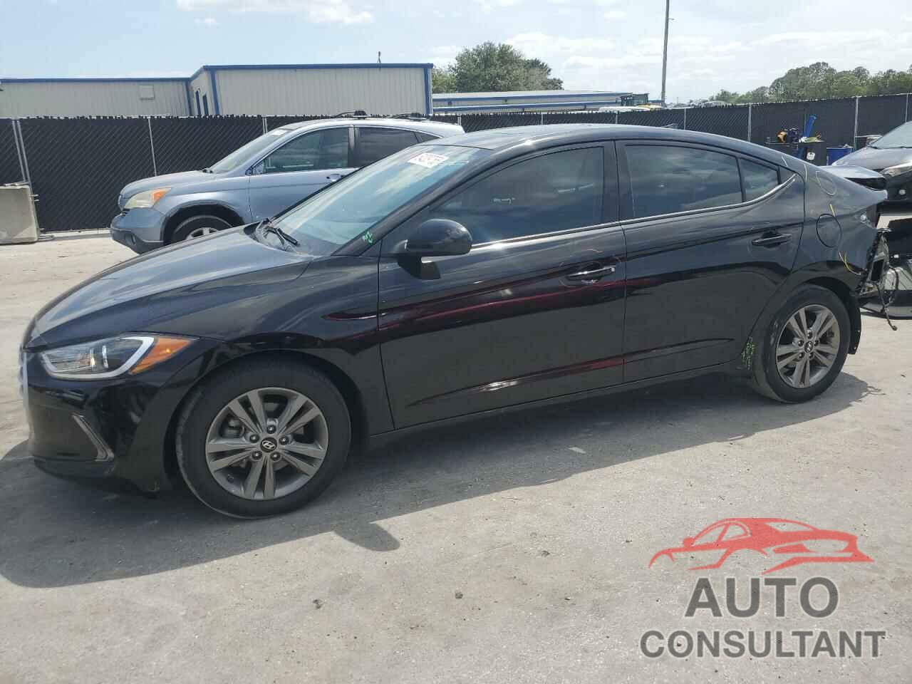 HYUNDAI ELANTRA 2018 - KMHD84LF2JU572047